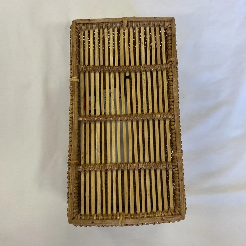 Crown | Fish Woven/Wicker‎ Rattan Tissue Box Decor Brown